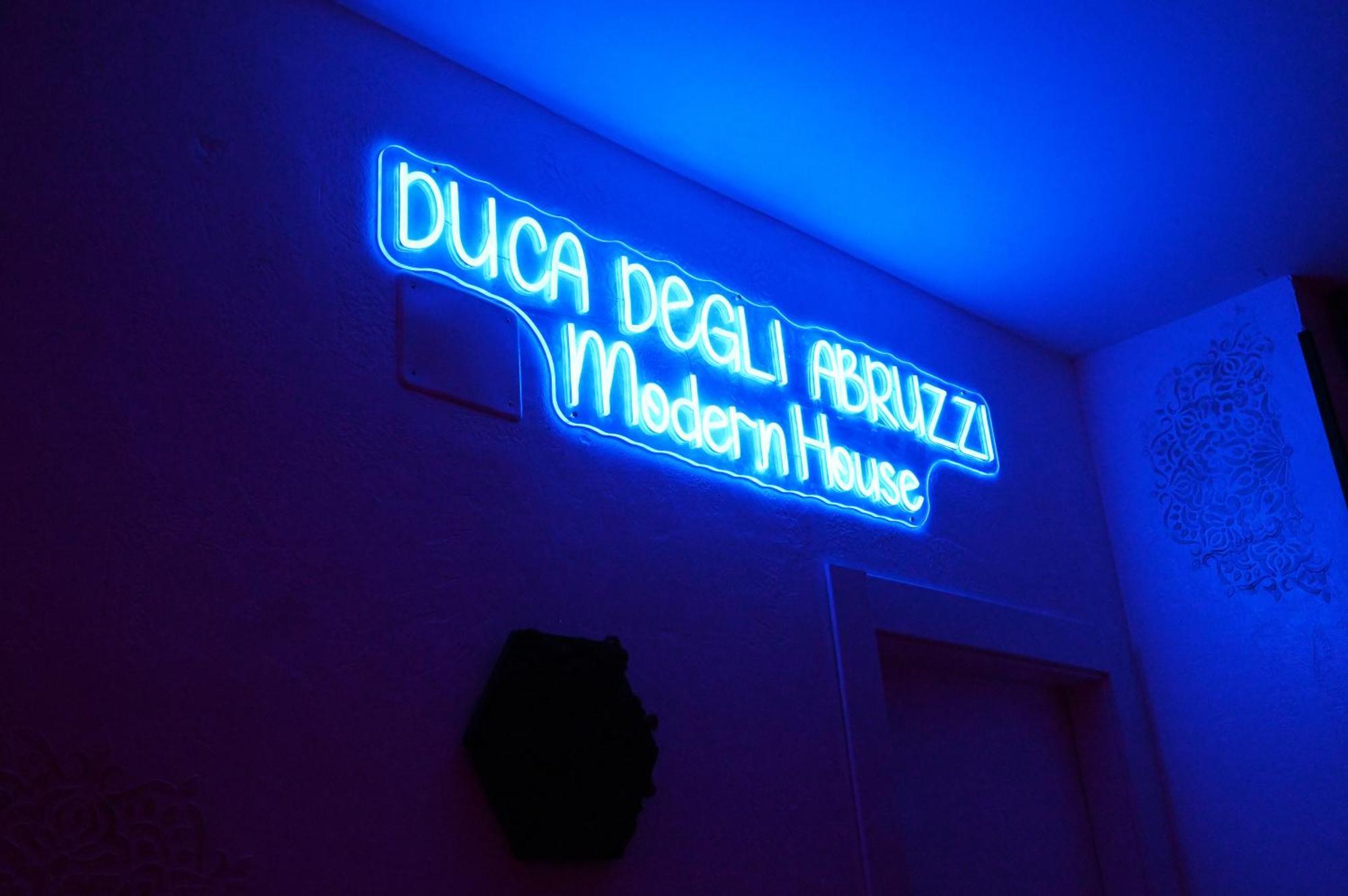 Ferienwohnung Duca Degli Abruzzi Modern House Luxury Relax Brindisi Exterior foto